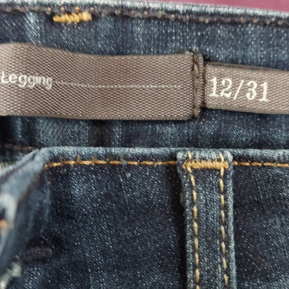 Jeans - Picture 3 of 3